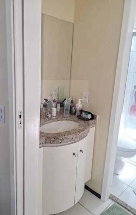 Apartamento à venda com 2 quartos, 68m² - Foto 11