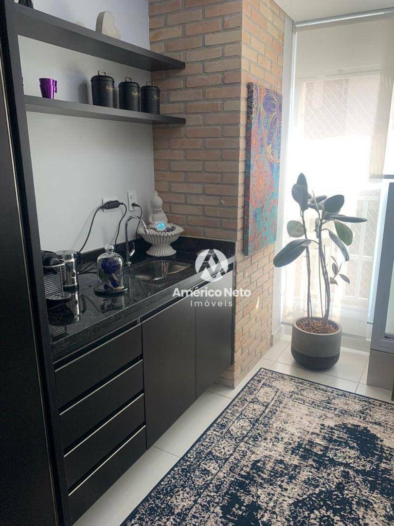 Apartamento à venda com 3 quartos, 96m² - Foto 10