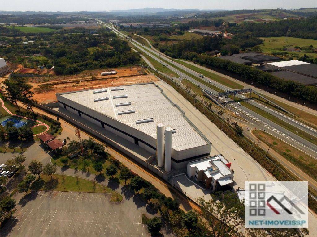 Depósito-Galpão-Armazém para alugar, 4237m² - Foto 1