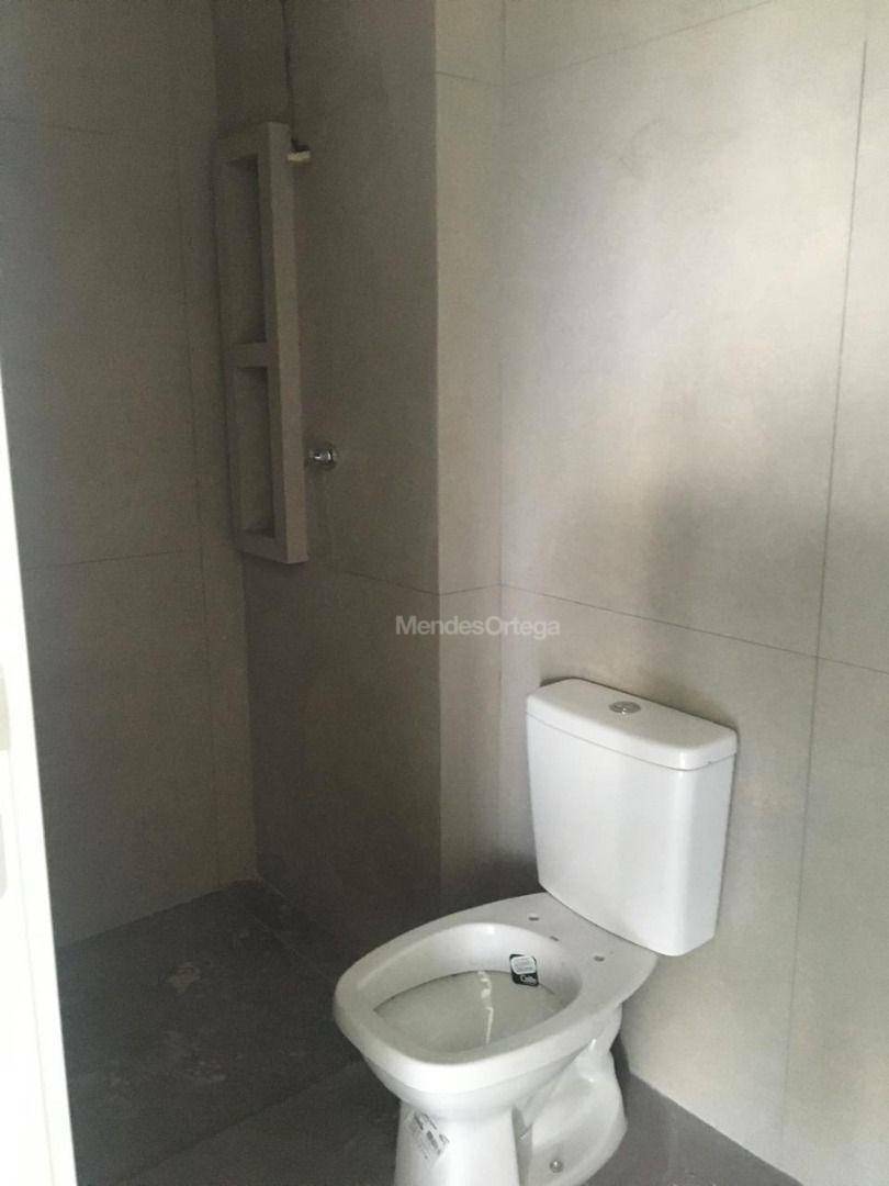 Apartamento para alugar com 2 quartos, 67m² - Foto 14