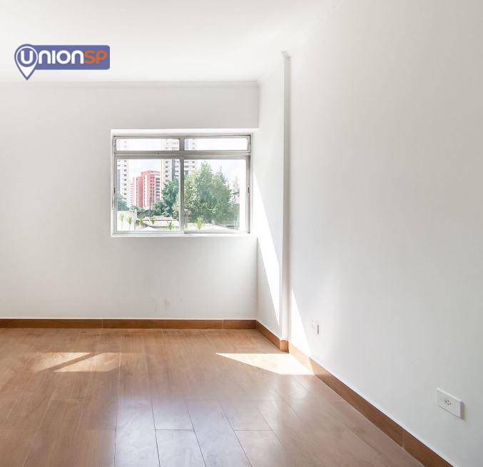 Apartamento à venda com 2 quartos, 40m² - Foto 8