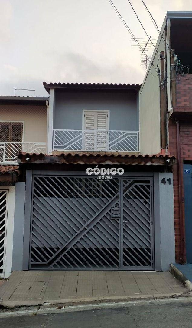 Sobrado à venda com 2 quartos, 83m² - Foto 1