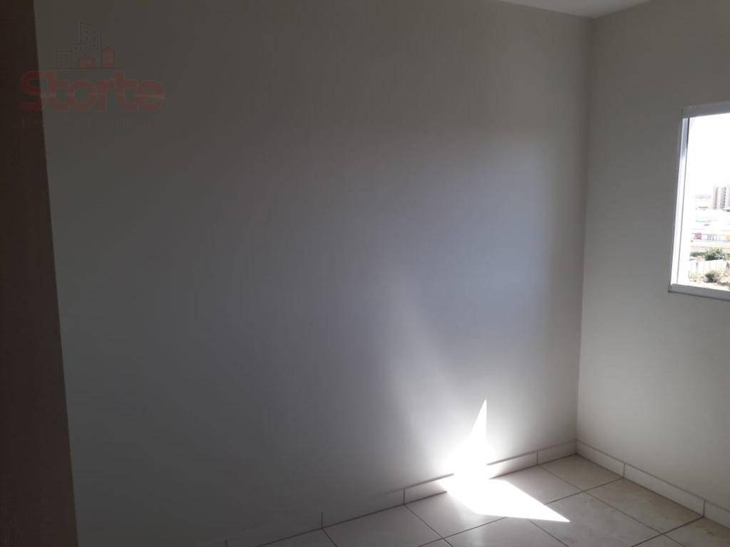 Apartamento à venda com 2 quartos, 49m² - Foto 15