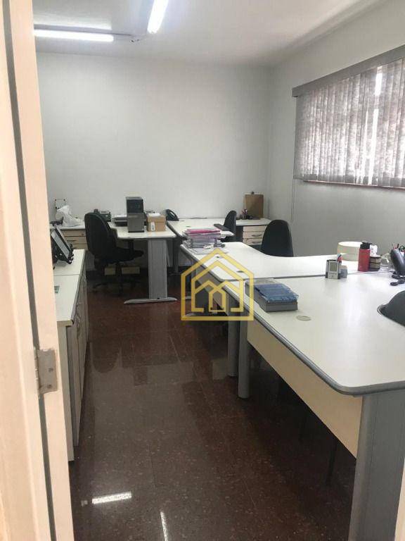 Sobrado para alugar com 1 quarto, 600m² - Foto 13