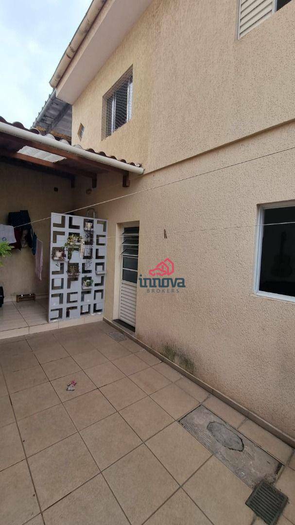 Sobrado à venda com 3 quartos, 250m² - Foto 9