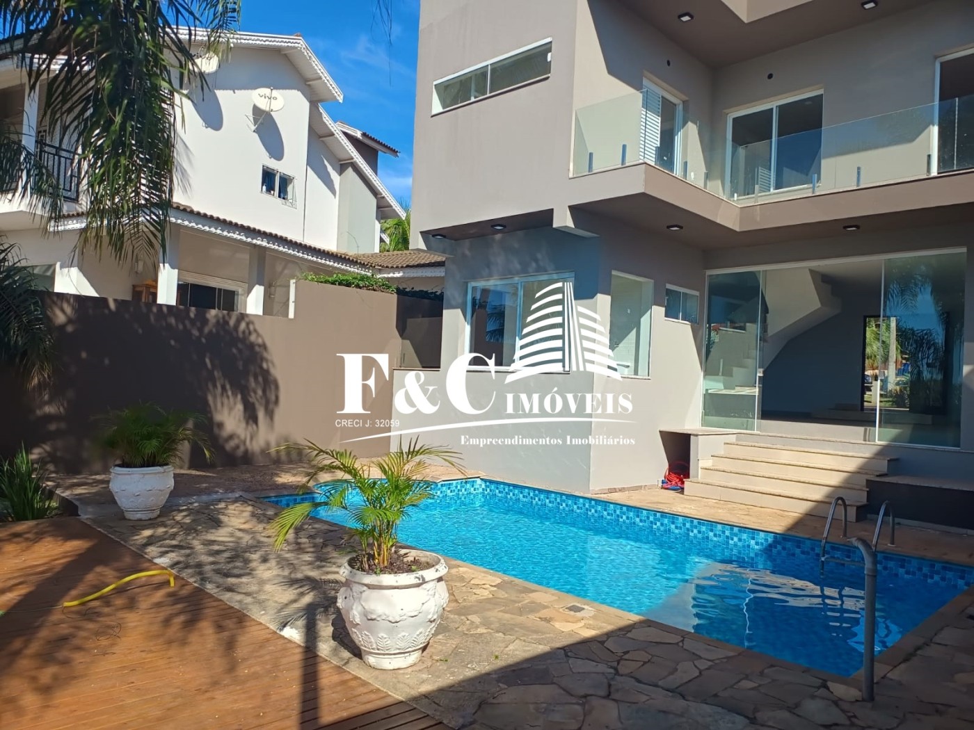 Casa de Condomínio à venda com 3 quartos, 211m² - Foto 18