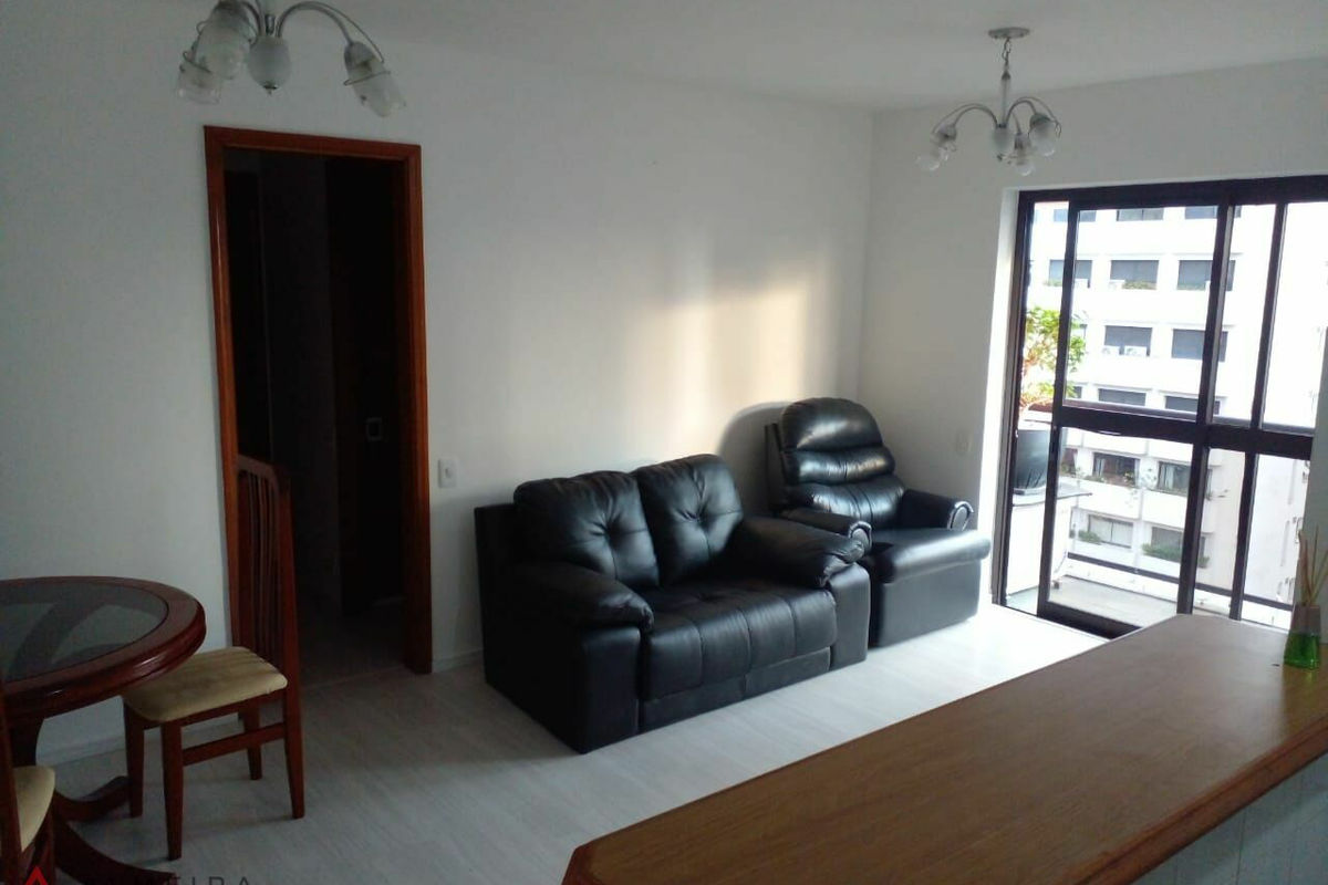 Apartamento à venda com 2 quartos, 63m² - Foto 1