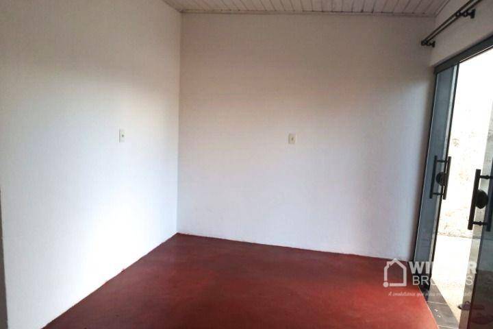 Sobrado à venda com 6 quartos, 250m² - Foto 35