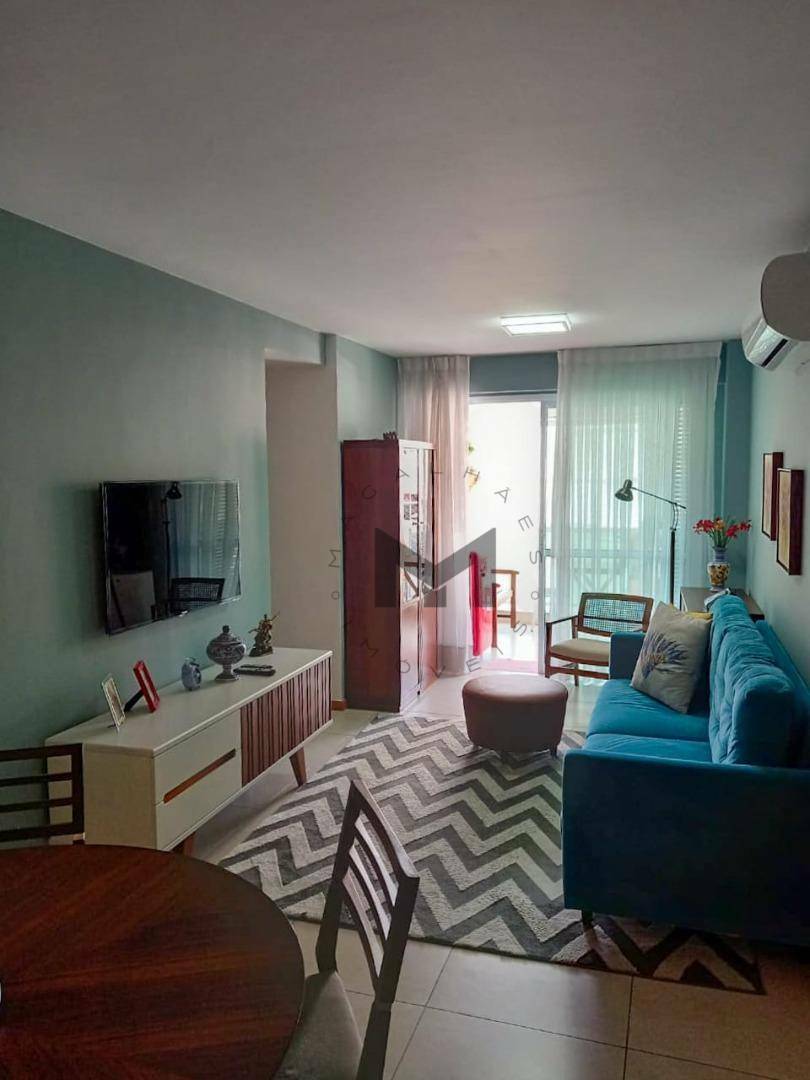 Apartamento à venda com 2 quartos, 84m² - Foto 1