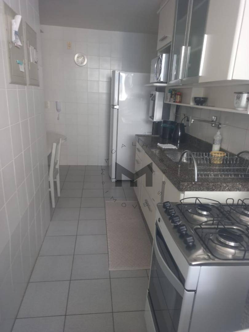 Apartamento à venda com 3 quartos, 129m² - Foto 3