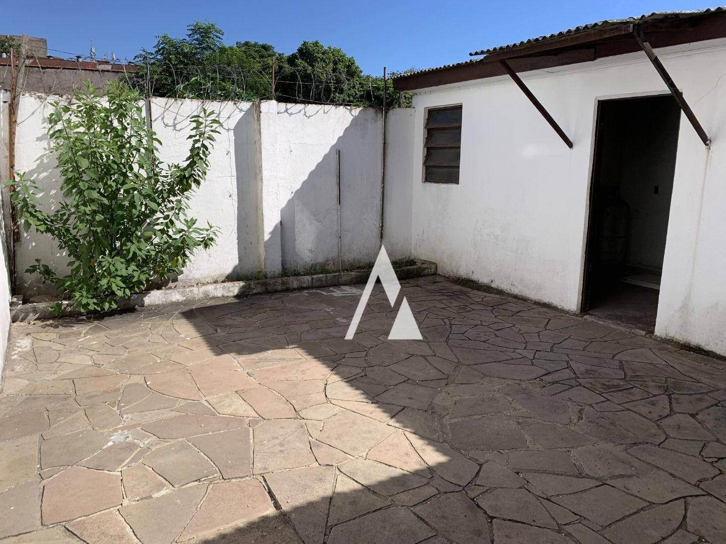 Casa à venda com 3 quartos, 206m² - Foto 13