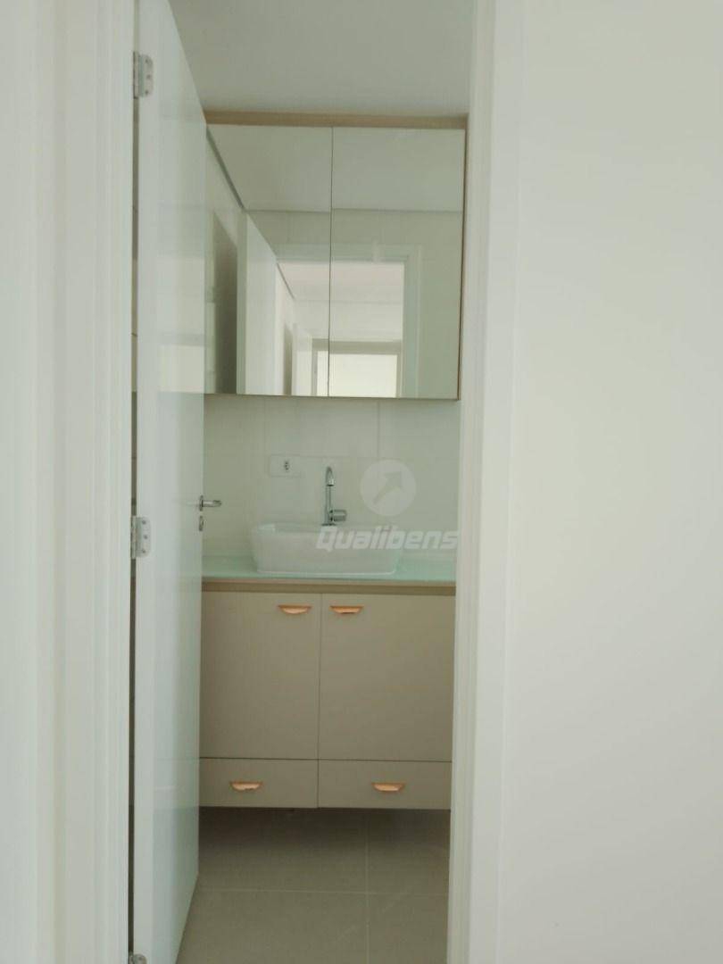 Apartamento para alugar com 3 quartos, 76m² - Foto 7