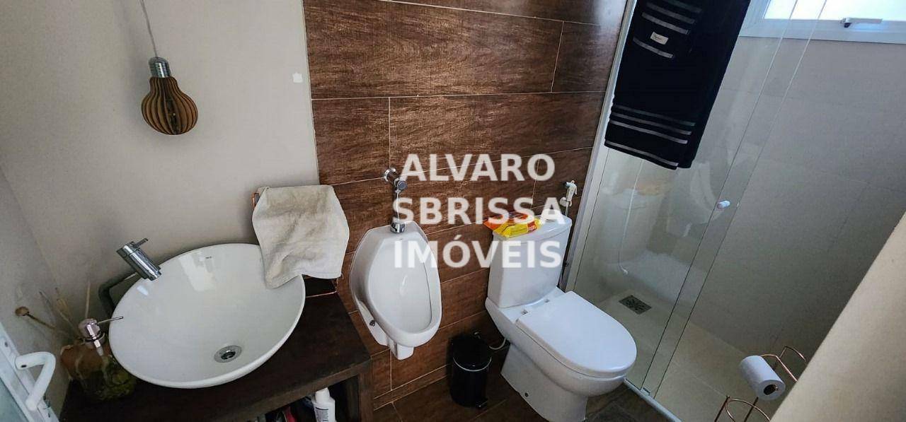 Casa de Condomínio à venda com 5 quartos, 235m² - Foto 19