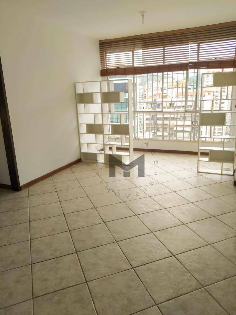 Apartamento à venda com 2 quartos, 80m² - Foto 1