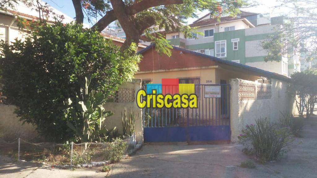 Casa à venda com 4 quartos, 540m² - Foto 1