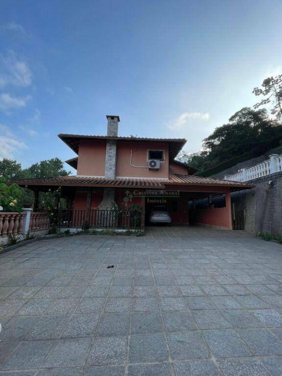 Casa de Condomínio à venda com 4 quartos, 262m² - Foto 5