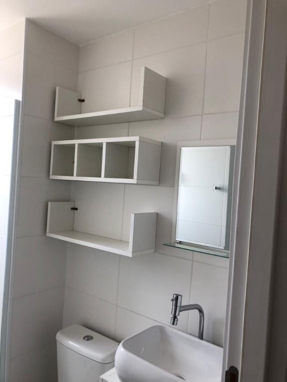 Apartamento à venda com 2 quartos, 37m² - Foto 17