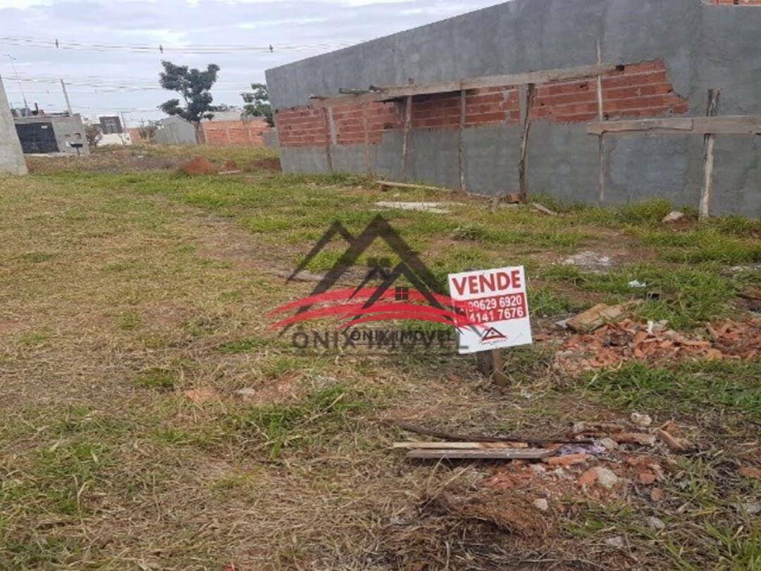 Terreno à venda, 140M2 - Foto 1