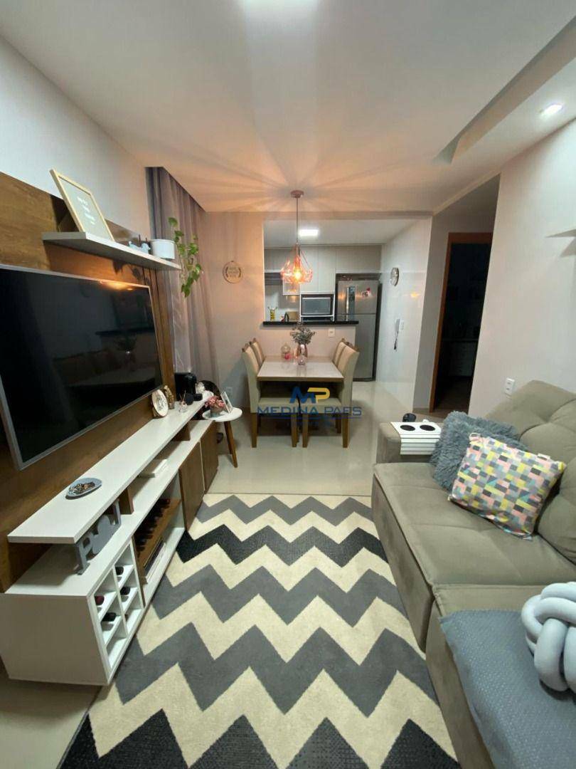 Apartamento à venda com 2 quartos, 55m² - Foto 1