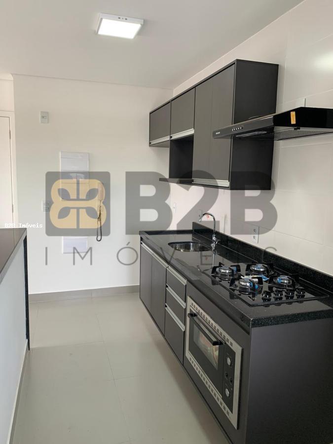 Apartamento à venda com 2 quartos, 69m² - Foto 11