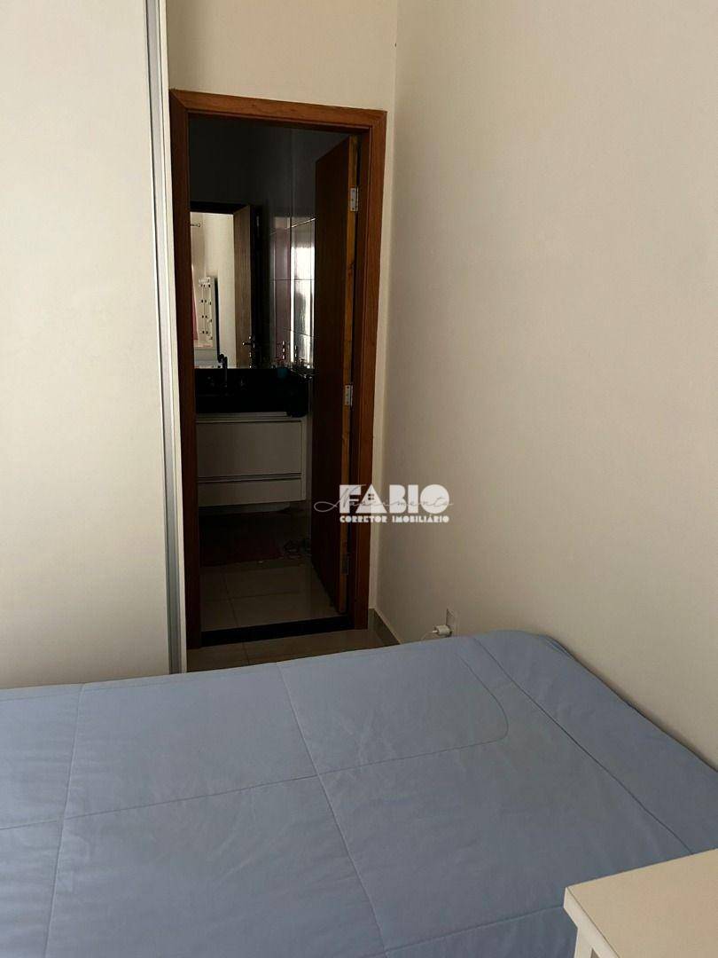 Casa de Condomínio à venda com 3 quartos, 170m² - Foto 4