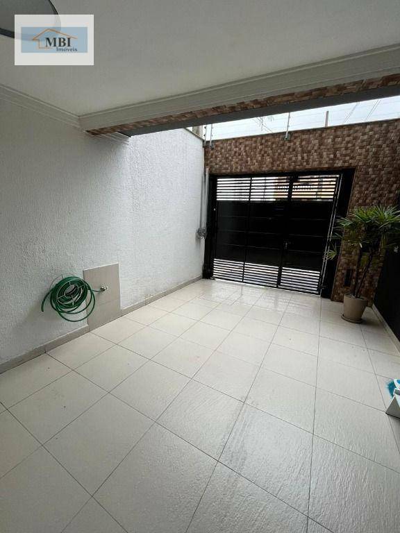 Sobrado à venda com 4 quartos, 200m² - Foto 28