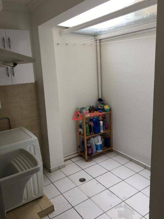 Apartamento à venda com 2 quartos, 61m² - Foto 2