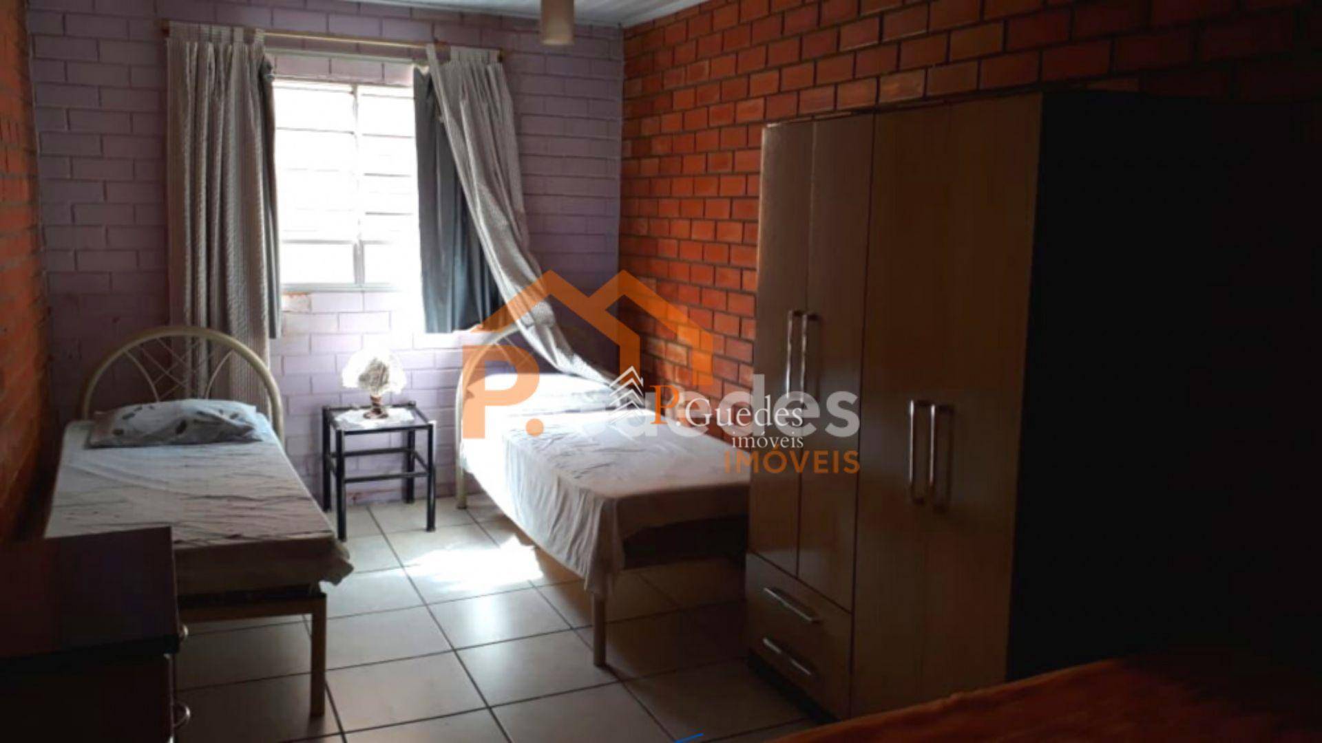 Casa à venda com 3 quartos, 300M2 - Foto 7