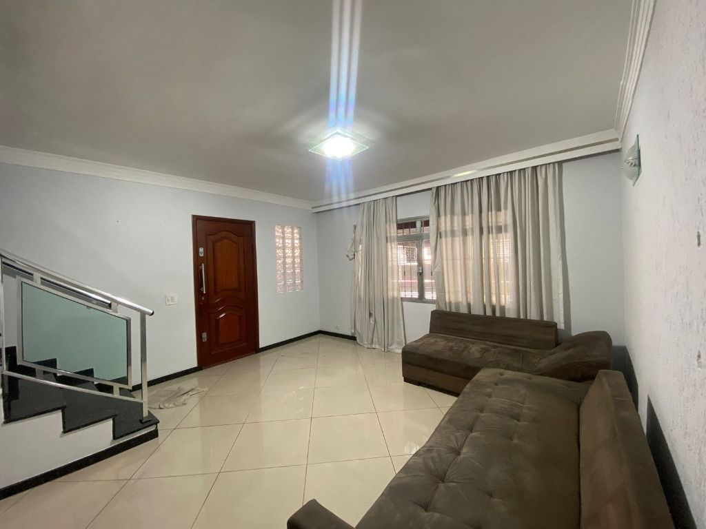 Sobrado à venda e aluguel com 3 quartos, 244m² - Foto 20