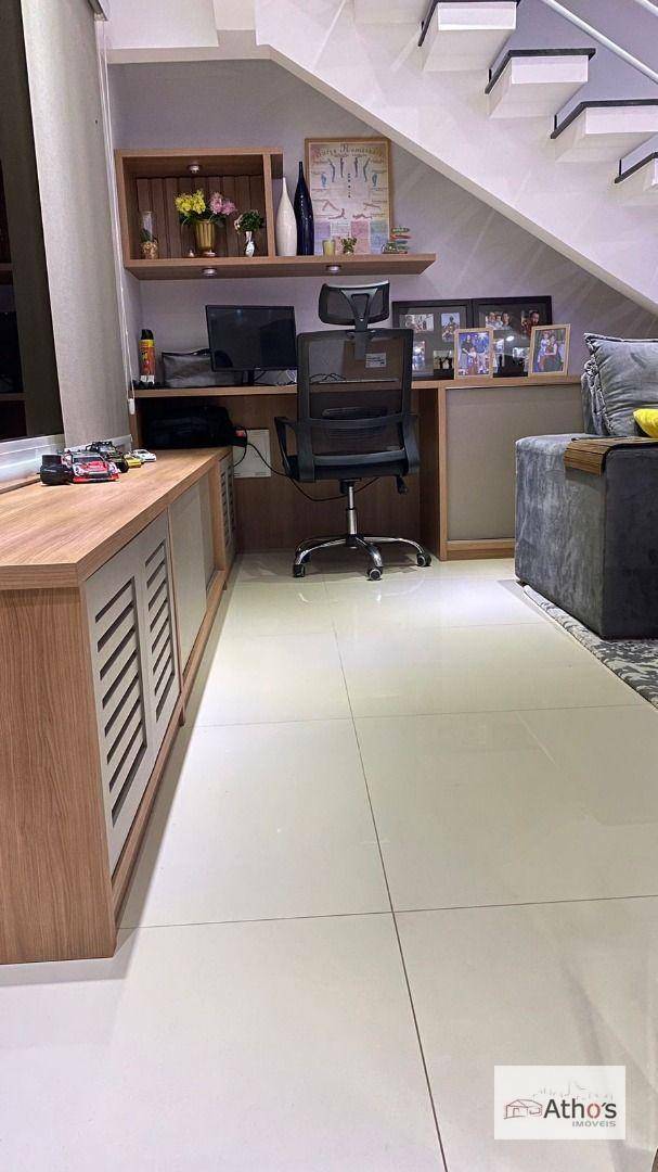 Sobrado à venda com 3 quartos, 188m² - Foto 3