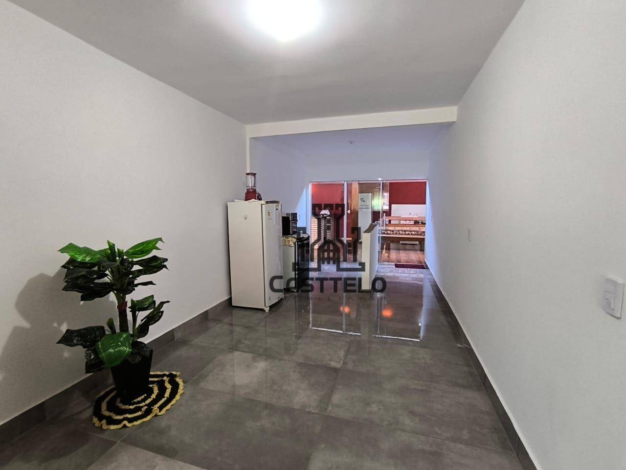 Casa à venda com 3 quartos, 250M2 - Foto 8