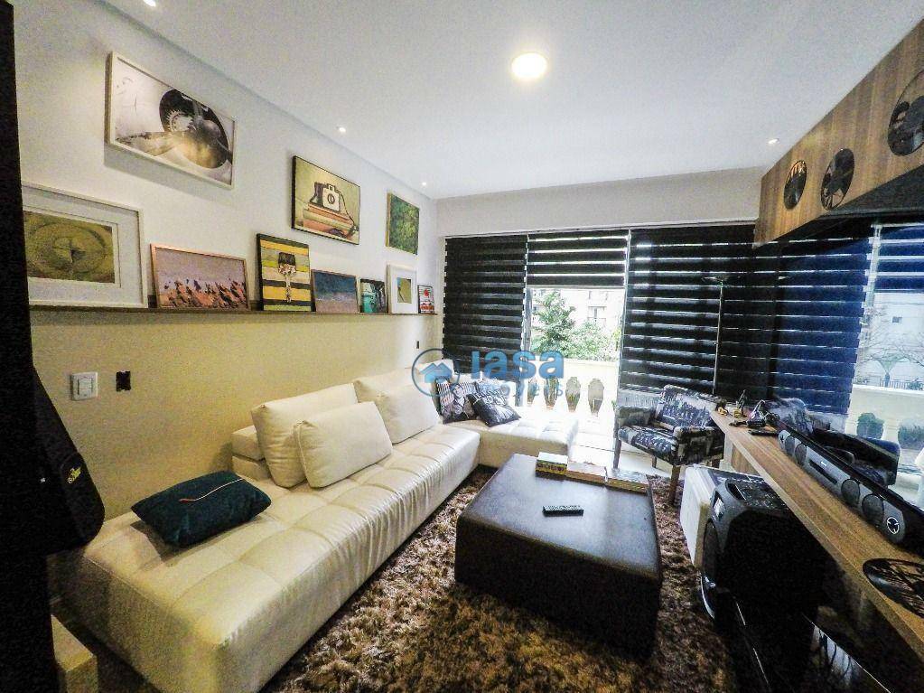 Apartamento à venda com 3 quartos, 140m² - Foto 9