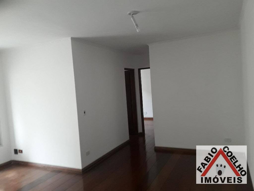 Apartamento à venda com 2 quartos, 63m² - Foto 9