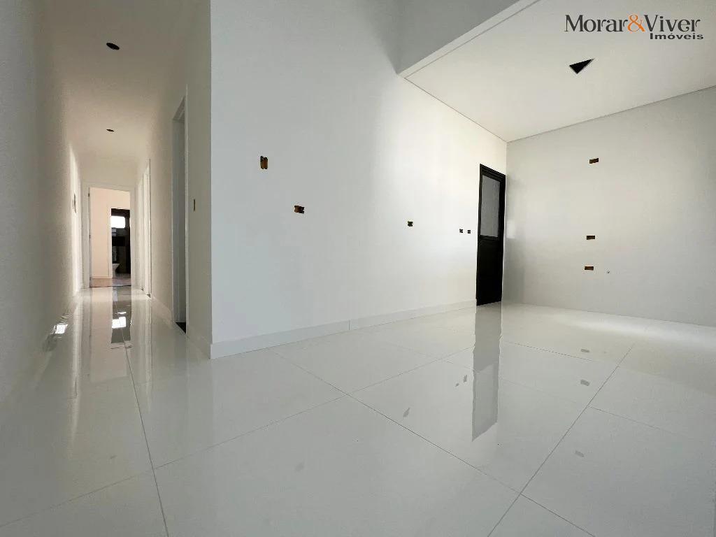 Casa à venda com 3 quartos, 101m² - Foto 11