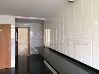 Apartamento à venda com 4 quartos, 200m² - Foto 11