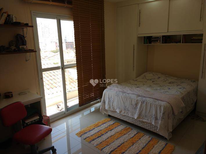 Casa à venda com 4 quartos, 310m² - Foto 11