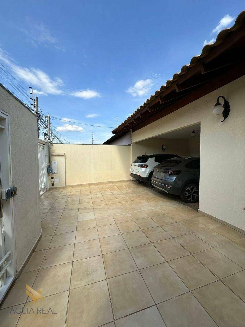 Casa à venda com 4 quartos, 258m² - Foto 37