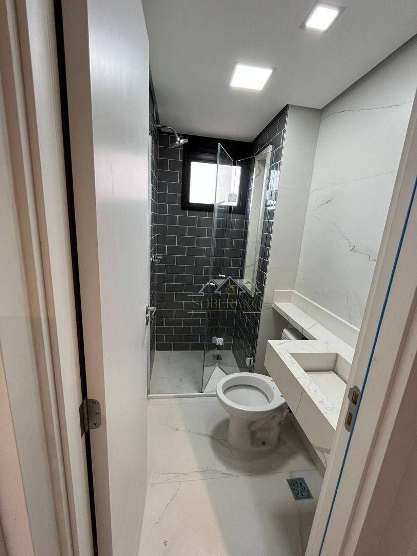 Apartamento à venda com 2 quartos, 106m² - Foto 3