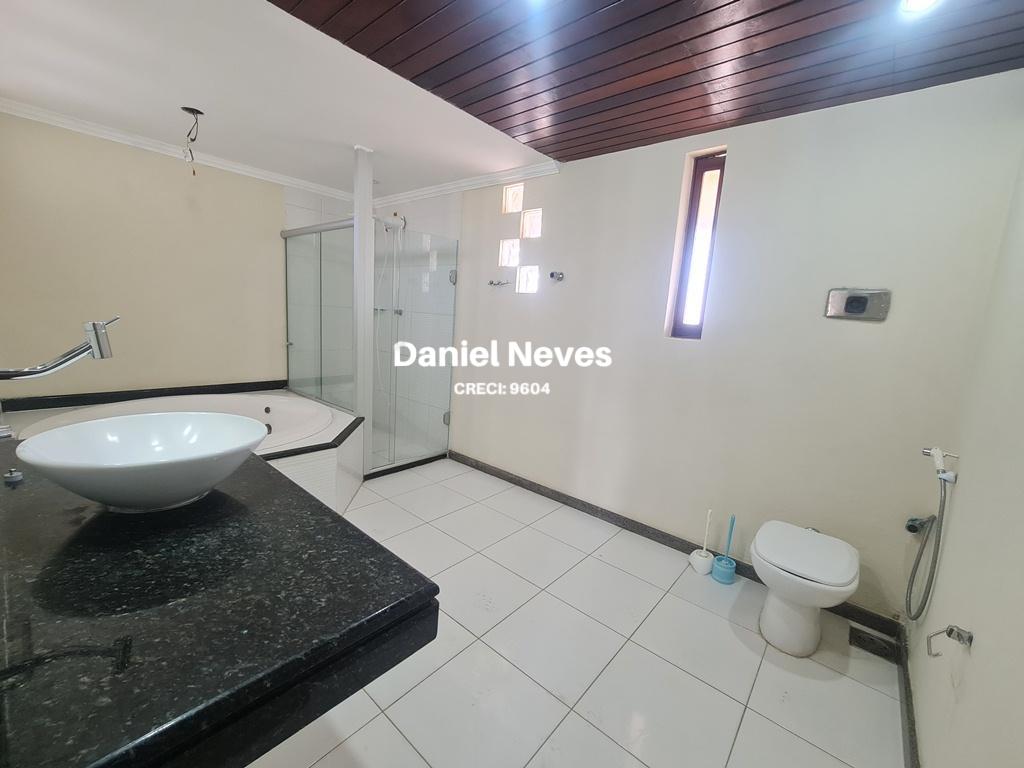 Casa à venda com 4 quartos, 334m² - Foto 19