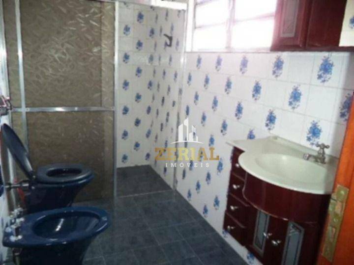 Sobrado à venda com 3 quartos, 216m² - Foto 13