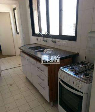 Apartamento à venda com 3 quartos, 180m² - Foto 5