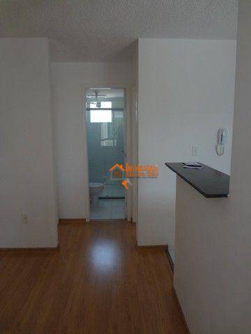 Apartamento à venda com 2 quartos, 45m² - Foto 3