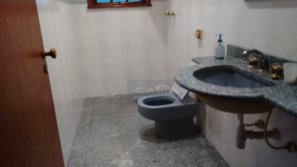 Sobrado à venda com 3 quartos, 240m² - Foto 19