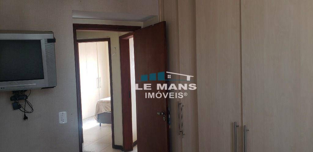 Apartamento à venda com 3 quartos, 83m² - Foto 6