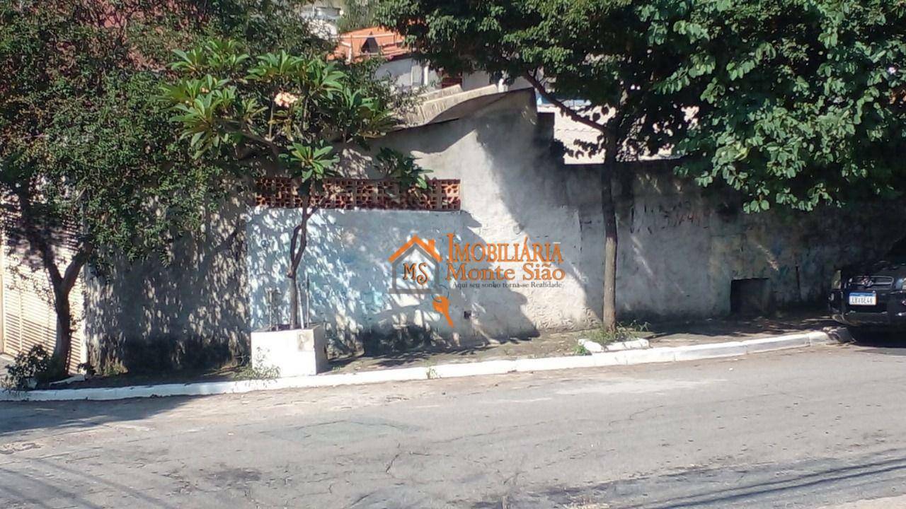 Casa à venda com 5 quartos, 200m² - Foto 35