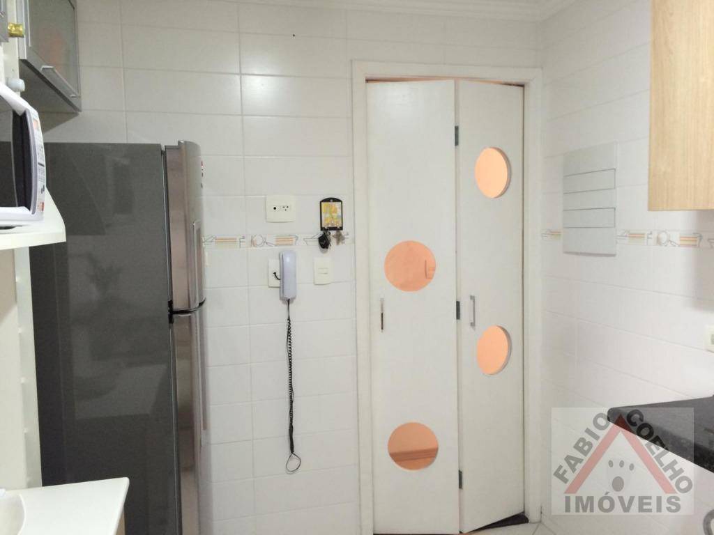 Apartamento à venda com 2 quartos, 64m² - Foto 7