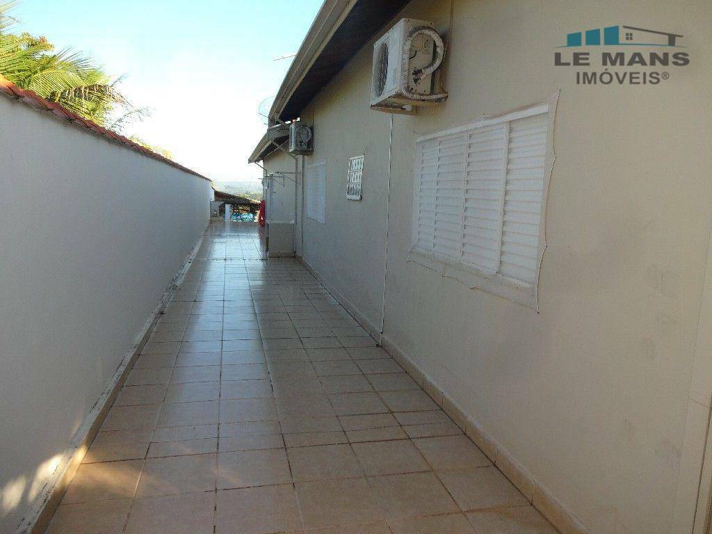 Chácara à venda com 2 quartos, 300m² - Foto 34