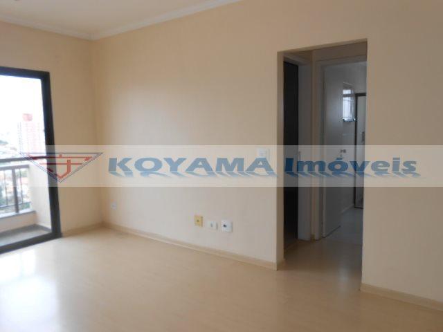 Apartamento à venda com 2 quartos, 60m² - Foto 2