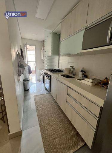 Apartamento à venda com 2 quartos, 70m² - Foto 20