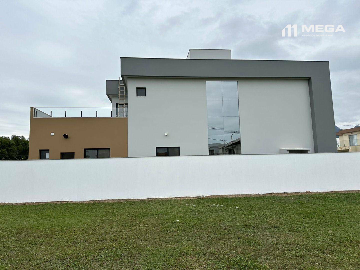 Casa de Condomínio à venda com 4 quartos, 439m² - Foto 8